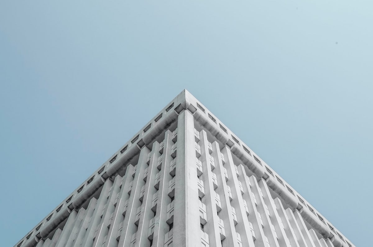 星空官网-梅奔车队:汉密尔顿症状轻微 近日确定替补车手